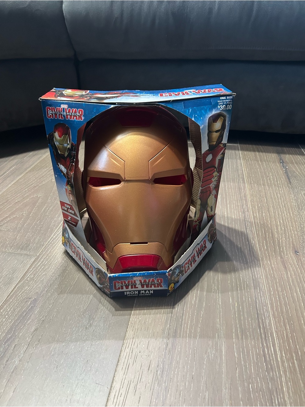Rubies 2016 captain America civil war iron man deluxe helmet. NWT